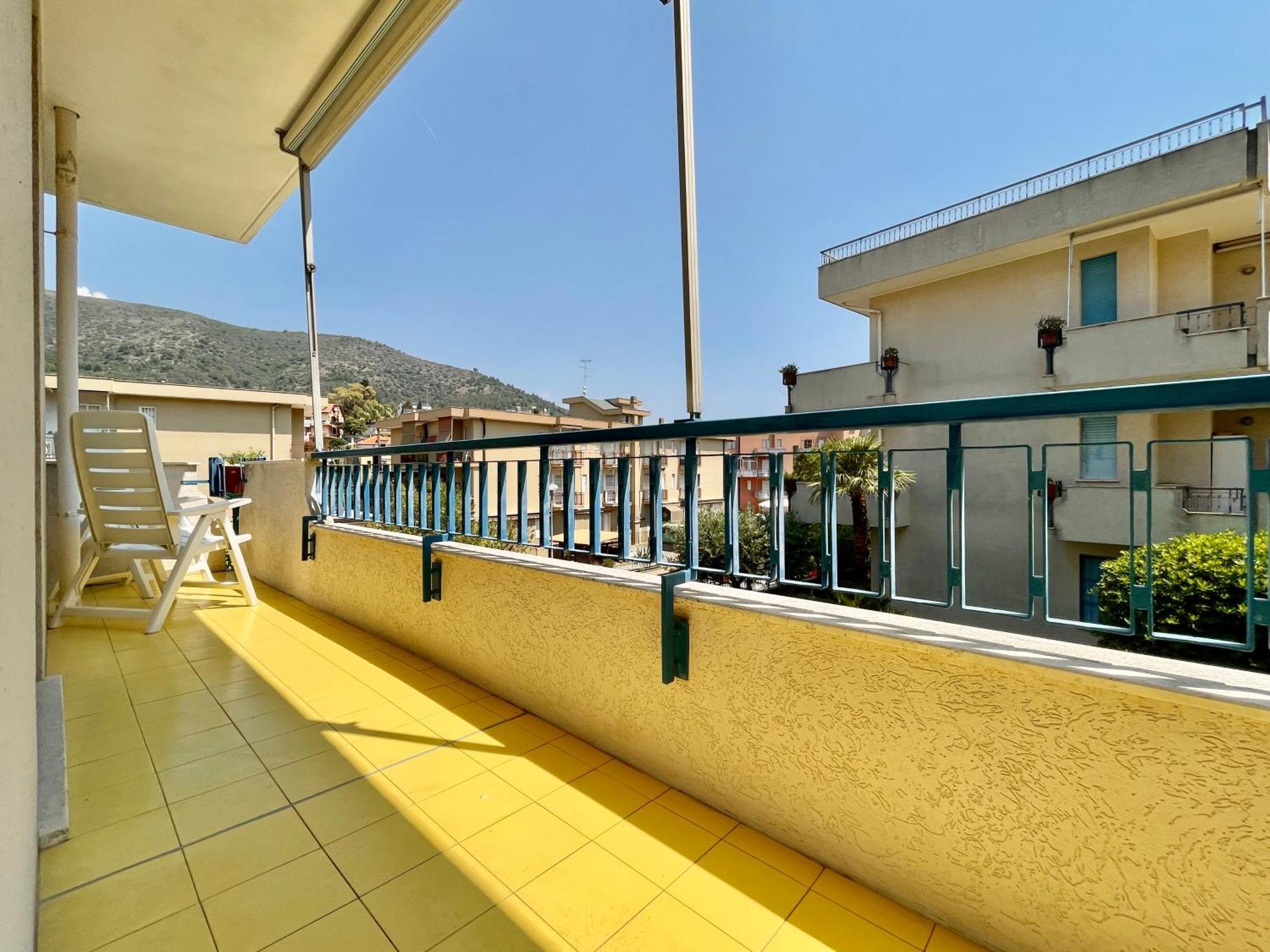 2 Locali A 600 Mt Dal Mare - Free Parking Apartment Ceriale Luaran gambar