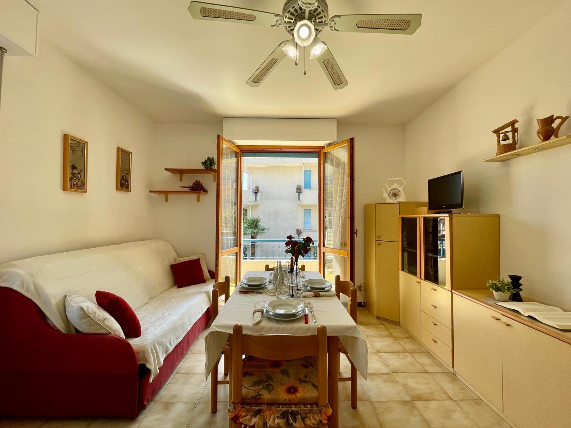 2 Locali A 600 Mt Dal Mare - Free Parking Apartment Ceriale Luaran gambar